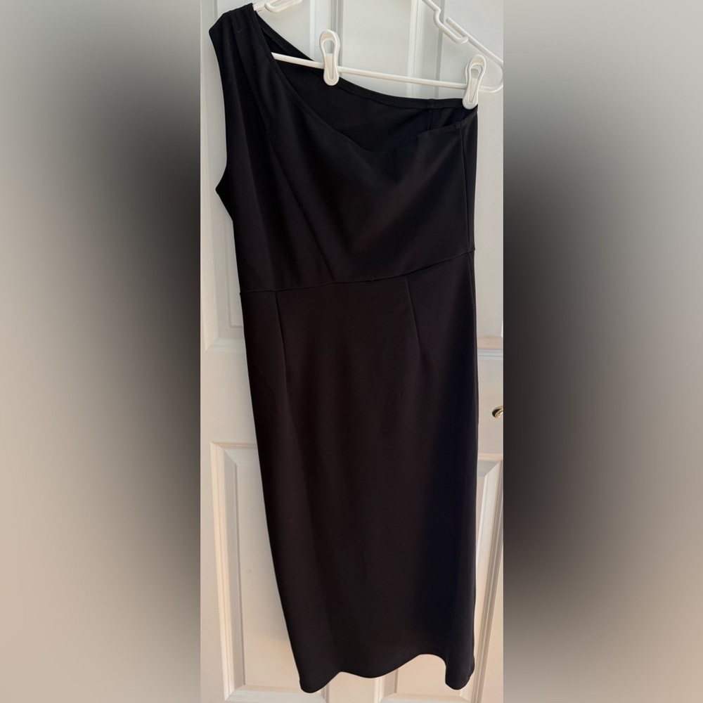 Pretty Garden Black One Shoulder Cocktail Dress Size Large β Cut Out & Tulip Hem - Picture 6 of 6